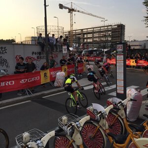 Photo of the Red Hook Crit race in Milano