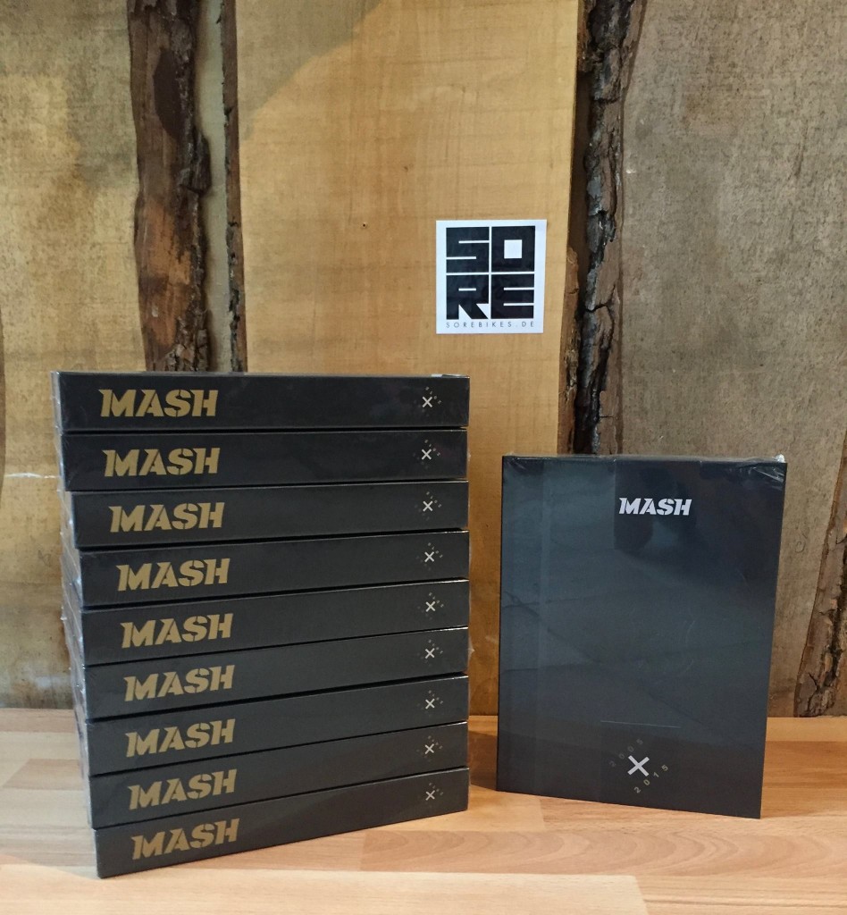MASH ART BOOK : VIDEO 2015